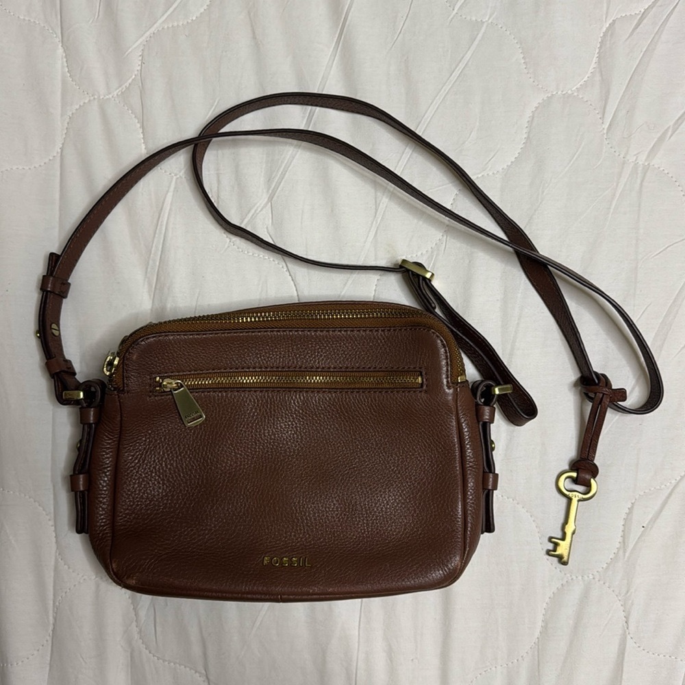 Fossil Crossbody Camera Bag | Saddle Brown Leather Purse